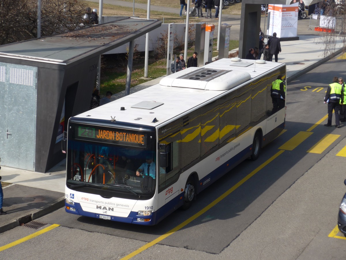 (159'084) - Globe-Limo, Gen�ve - Nr. 1910/GE 960'977 - MAN am 14. M�rz 2015 in Gen�ve, Palexpo