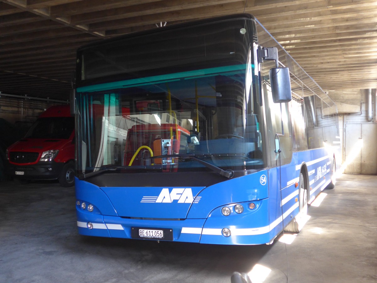 (159'924) - AFA Adelboden - Nr. 54/BE 611'056 - Neoplan (ex VBZ Z�rich Nr. 243) am 12. April 2015 im Autobahnhof Adelboden