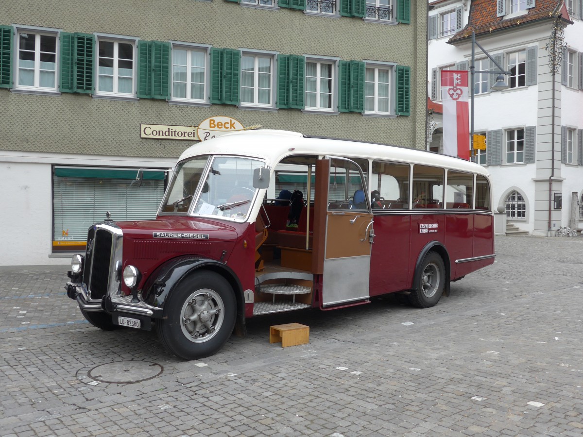 (160'844) - Bechter, Kriens - LU 82'380 - Saurer/Krapf (ex M�nch, D-Marienberg; ex Spirig, Widnau; ex RhV Altst�tten Nr. 33; ex Th�r, Eichberg) am 24. Mai 2015 in Sarnen, OiO