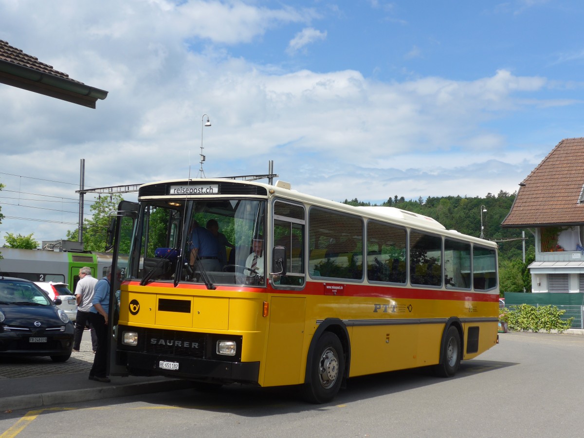 (161'465) - Bernair, M�nsingen - BE 651'182 - Saurer/T�scher (ex Schebath, Lauerz; ex Albin, F�llanden; ex Heim, Flums) am 30. Mai 2015 beim Bahnhof Laupen