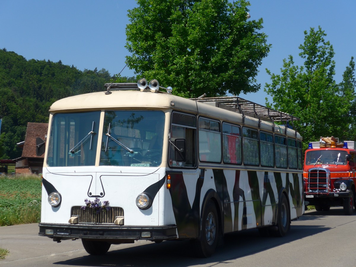(161'872) - K�ndig, Affeltrangen - TG 2595 U - FBW/R&J (ex P 25'505; ex P 22'304) am 6. Juni 2015 in Thayngen, Saurertreffen