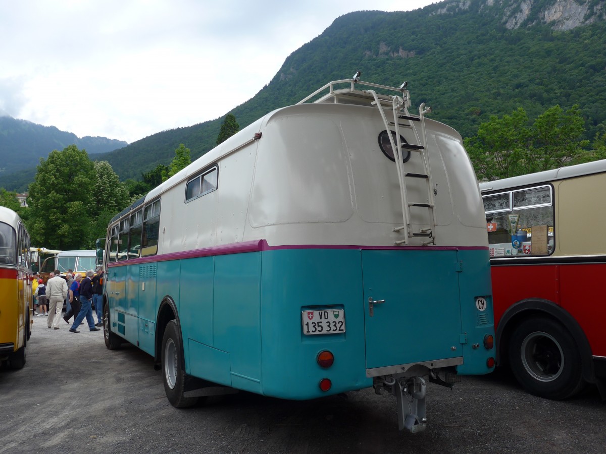 (162'304) - Pittet, Aigle - VD 135'332 - Saurer/Saurer (ex M+79'518; ex P 24'137; ex P 21'737) am 20. Juni 2015 in Aigle, Saurertreffen