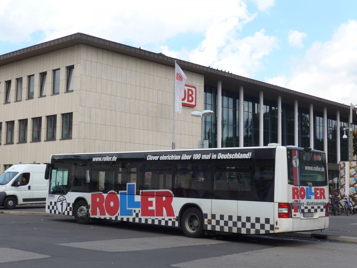 (162'727) - NVG W�rzburg - Nr. 440/W�-AK 440 - MAN am 27. Juni 2015 beim Bahnhof W�rzburg