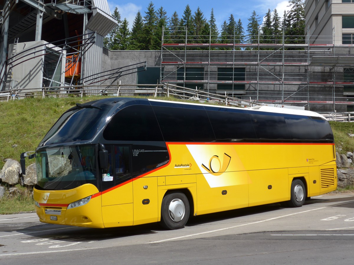 (163'238) - Autopostale, Croglio - TI 181'464 - Neoplan am 2. August 2015 in Schw�galp, S�ntis-Schwebebahn