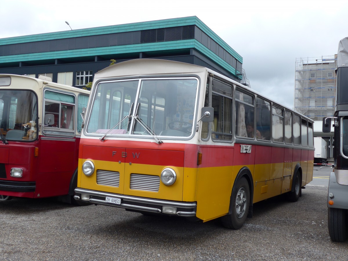 (163'573) - Aus der Schweiz: Tr�b, Oberrieden - Nr. 12/ZH 69'651 - FBW/R&J (ex Ryffel, Uster Nr. 12) am 16. August 2015 in Schaan, Wohnbustreffen