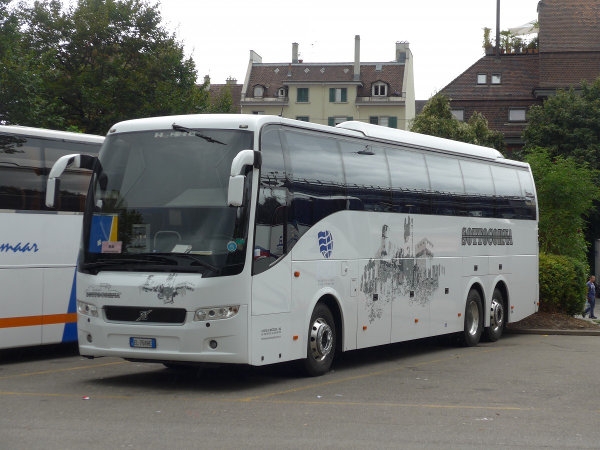 (163'623) - Aus Italien: Sottocorna, Costa di Mezzate - EL-768 HE - Volvo am 16. August 2015 in Z�rich, Sihlquai