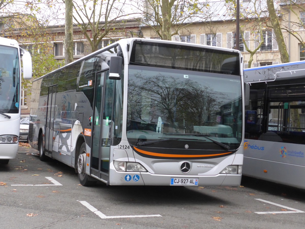 (167'219) - Mobilien - Nr. 12'124/CJ 927 AL - Mercedes am 17. November 2015 in Versailles, Ch�teau