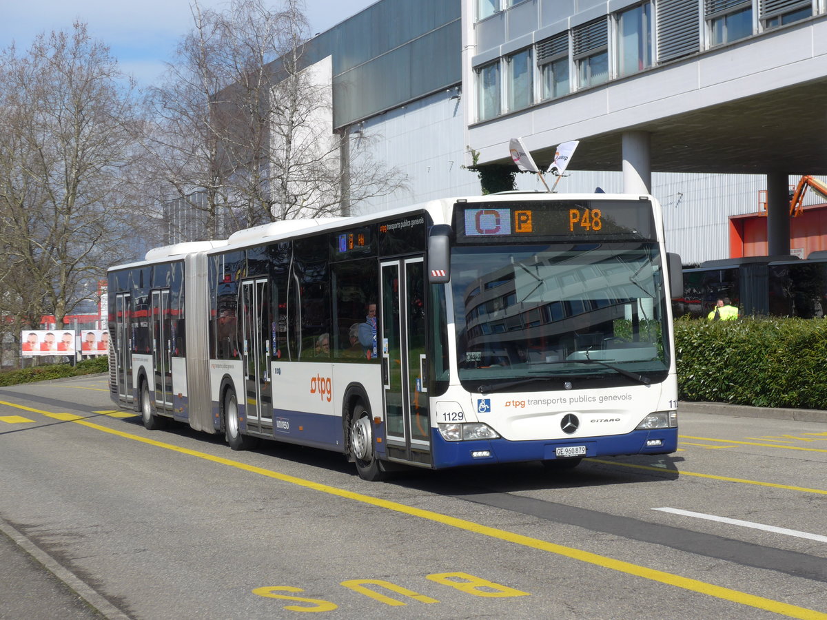 (169'155) - TPG Gen�ve - Nr. 1129/GE 960'879 - Mercedes am 7. M�rz 2016 in Gen�ve, Palexpo