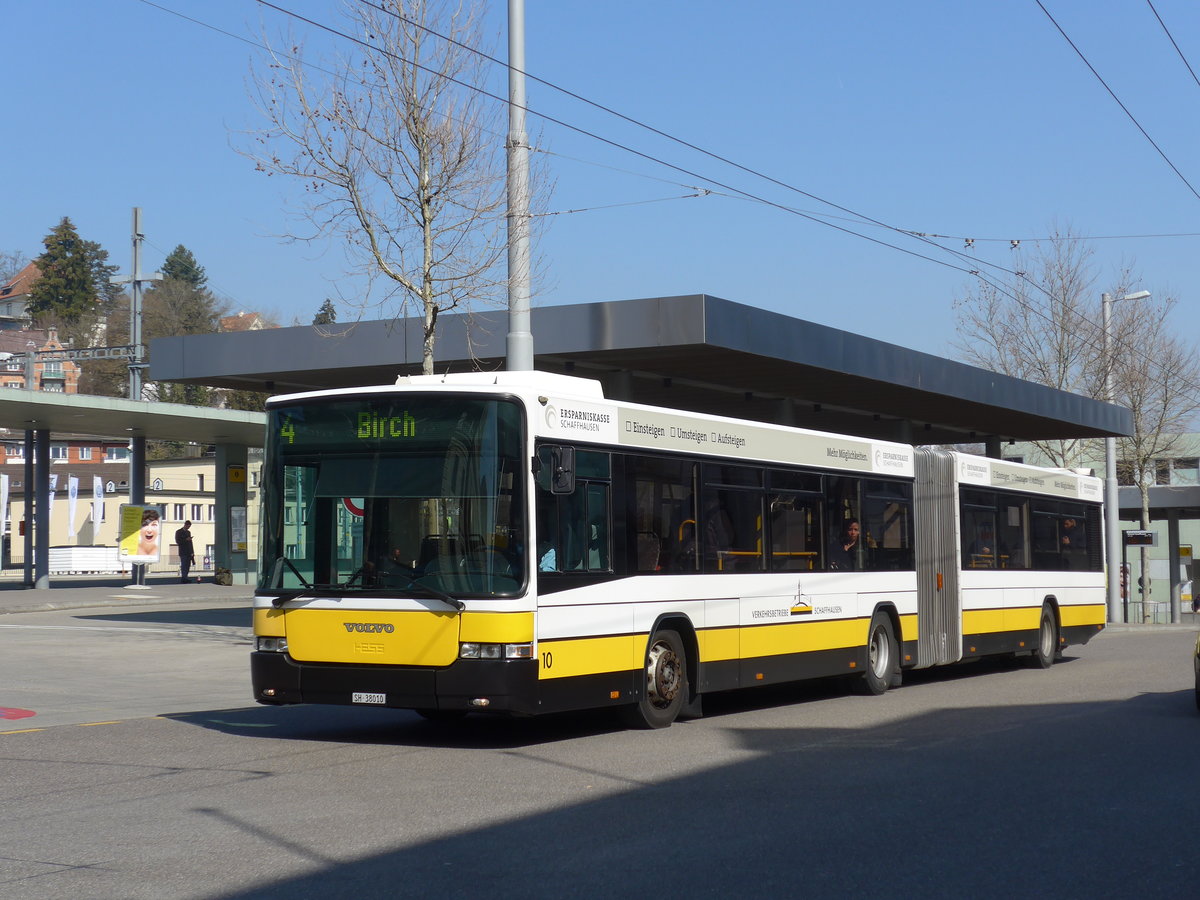 (169'273) - VBSH Schaffhausen - Nr. 10/SH 38'010 - Volvo/Hess am 19. M�rz 2016 beim Bahnhof Schaffhausen