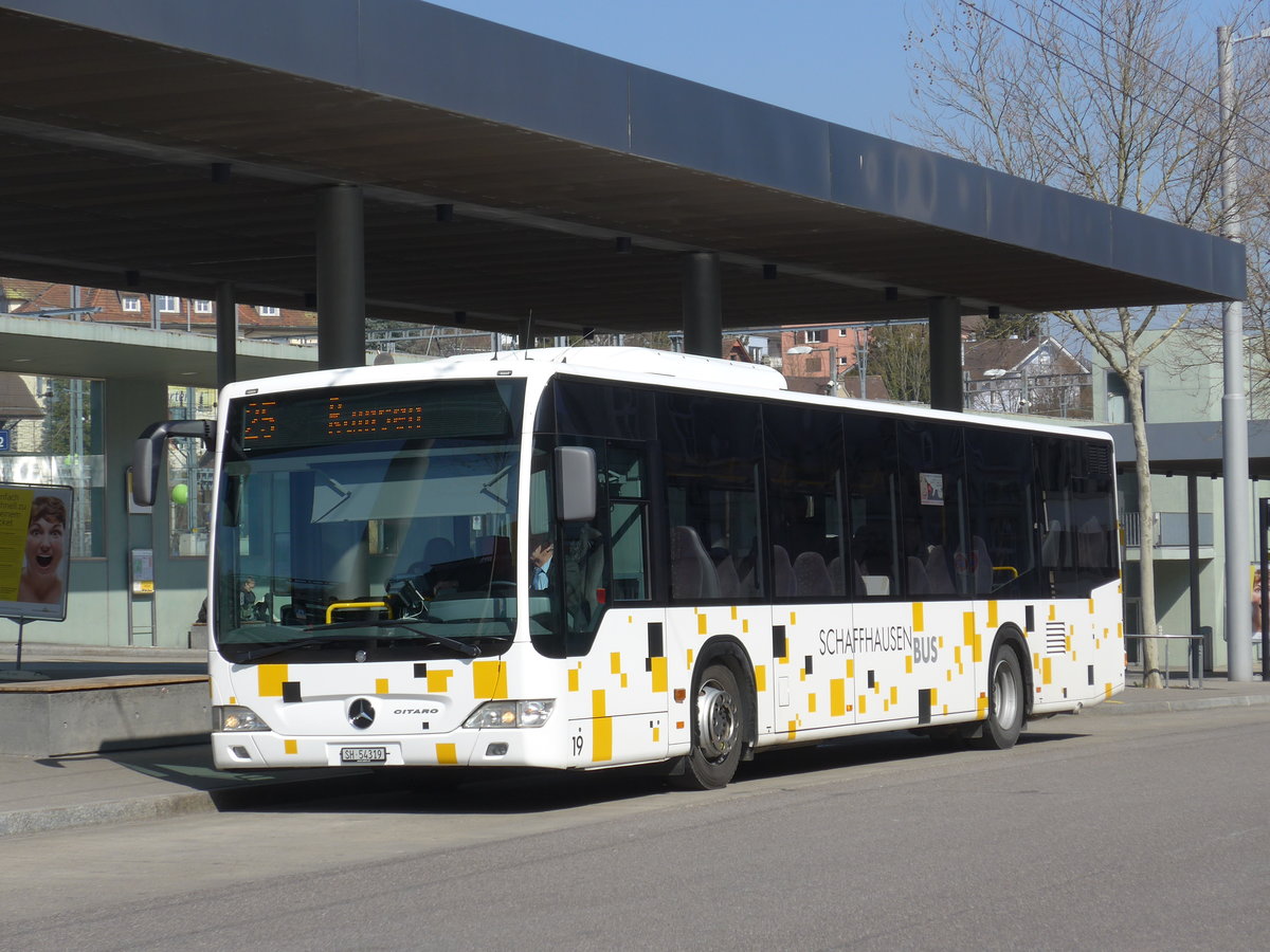 (169'282) - SB Schaffhausen - Nr. 19/SH 54'319 - Mercedes am 19. M�rz 2016 beim Bahnhof Schaffhausen