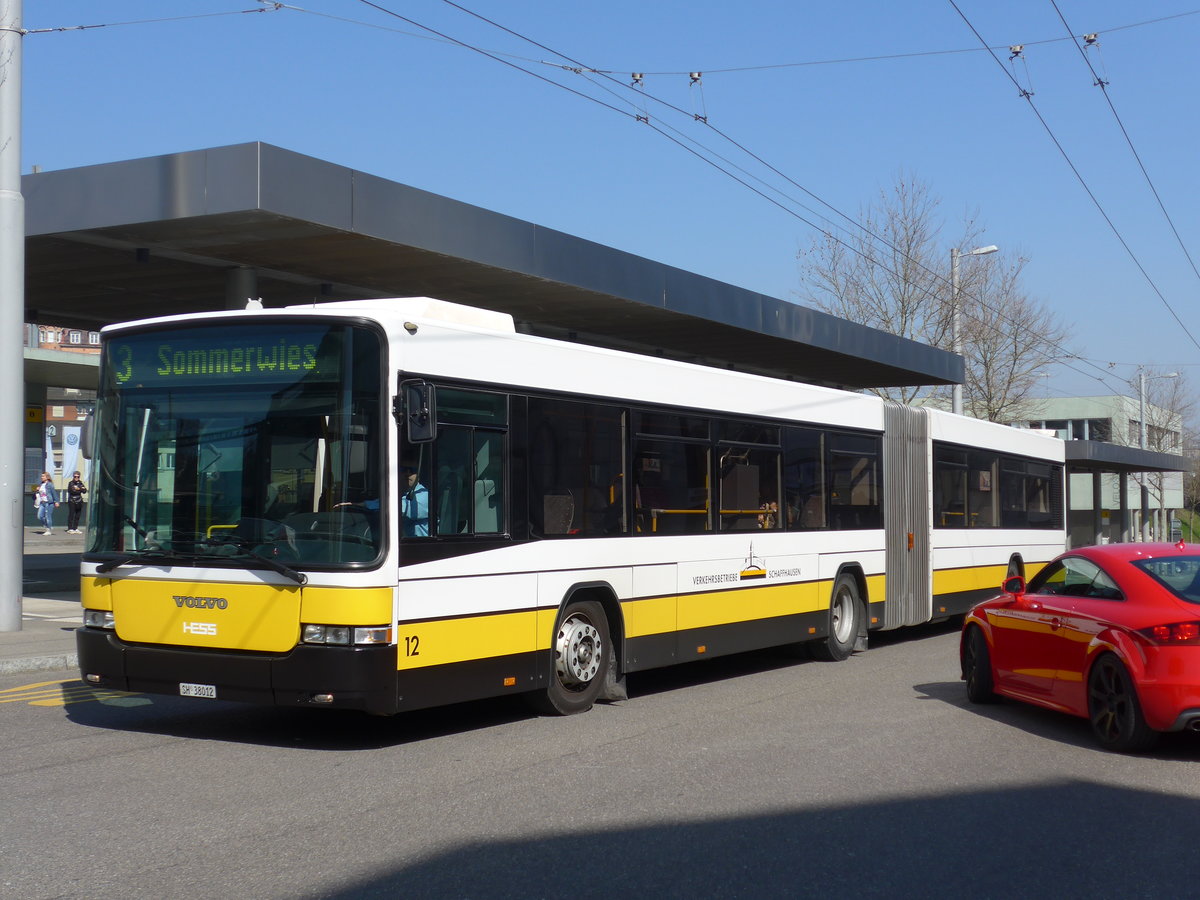 (169'283) - VBSH Schaffhausen - Nr. 12/SH 38'012 - Volvo/Hess am 19. M�rz 2016 beim Bahnhof Schaffhausen