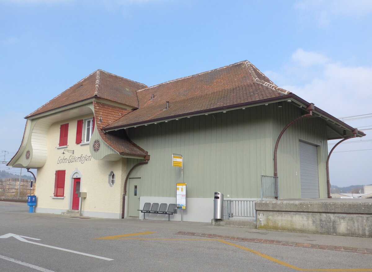 (169'410) - PostAuto-Haltestelle am 21. M�rz 2016 beim Bahnhof Lohn-L�terkofen