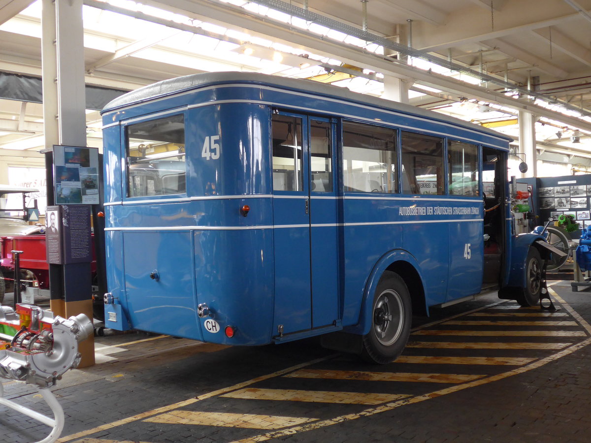(169'690) - Oldtimer Club Saurer, Arbon - Nr. 45 - Saurer/T�scher (ex VBZ Z�rich Nr. 45; ex Firma in Spreitenbach; ex VBZ Z�rich Nr. 245; ex VBZ Z�rich Nr. 45) am 2. April 2016 in Arbon, Saurermuseum