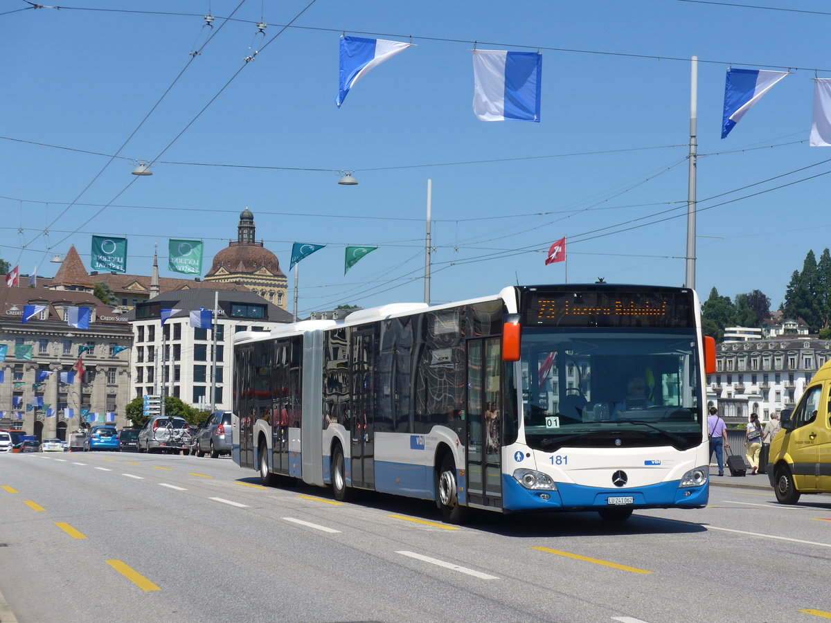 (173'805) - VBL Luzern - Nr. 181/LU 241'062 - Mercedes am 8. August 2016 in Luzern, Bahnhofbr�cke