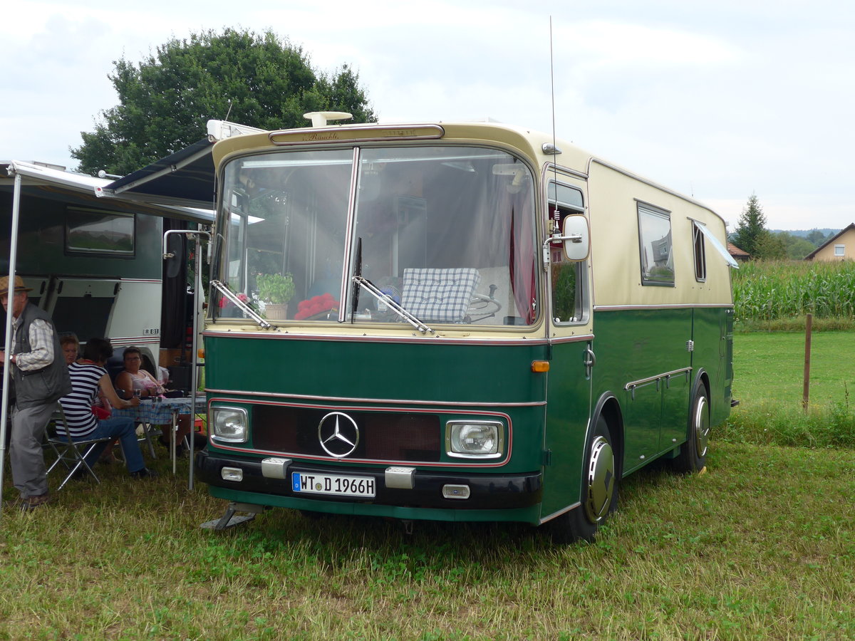 (173'970) - P�an, Todtmoos-R�tte - WT-D 1966H - Mercedes am 20. August 2016 in B�singen, Bahnhof