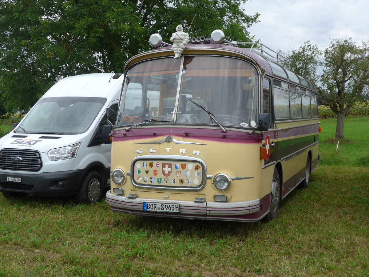 (174'012) - ??? - BOR-S 965H - Setra am 20. August 2016 in B�singen, Bahnhof
