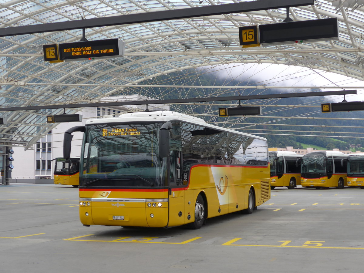 (174'120) - PostAuto Graub�nden - GR 107'702 - Van Hool am 21. August 2016 in Chur, Postautostation