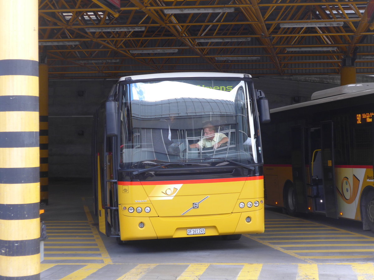 (174'265) - PostAuto Graub�nden - GR 161'245 - Volvo am 21. August 2016 in Thusis, Postautostation
