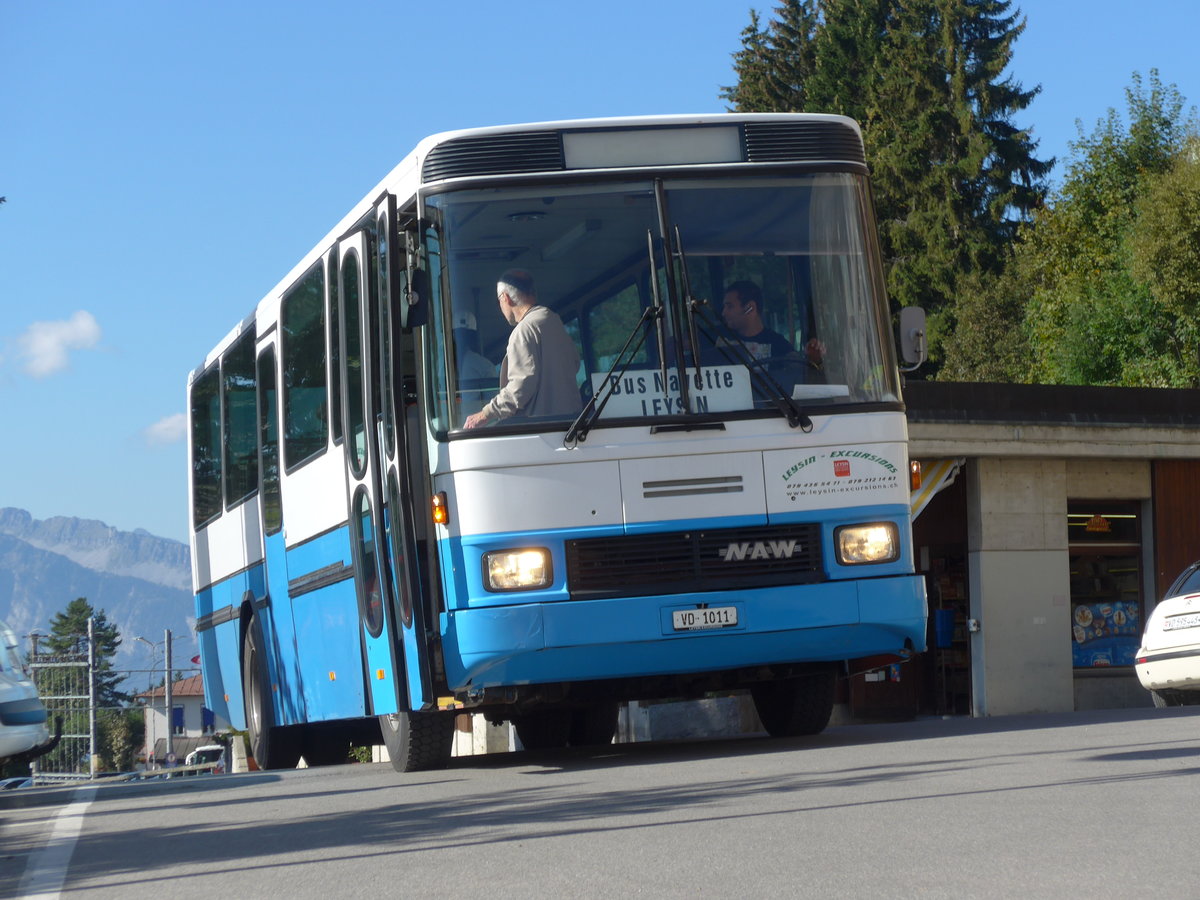 (175'083) - Leysin-Excursions, Leysin - VD 1011 - NAW/Hess (ex RTB Altst�tten Nr. 48) am 24. September 2016 beim Bahnhof Leysin-Feydey