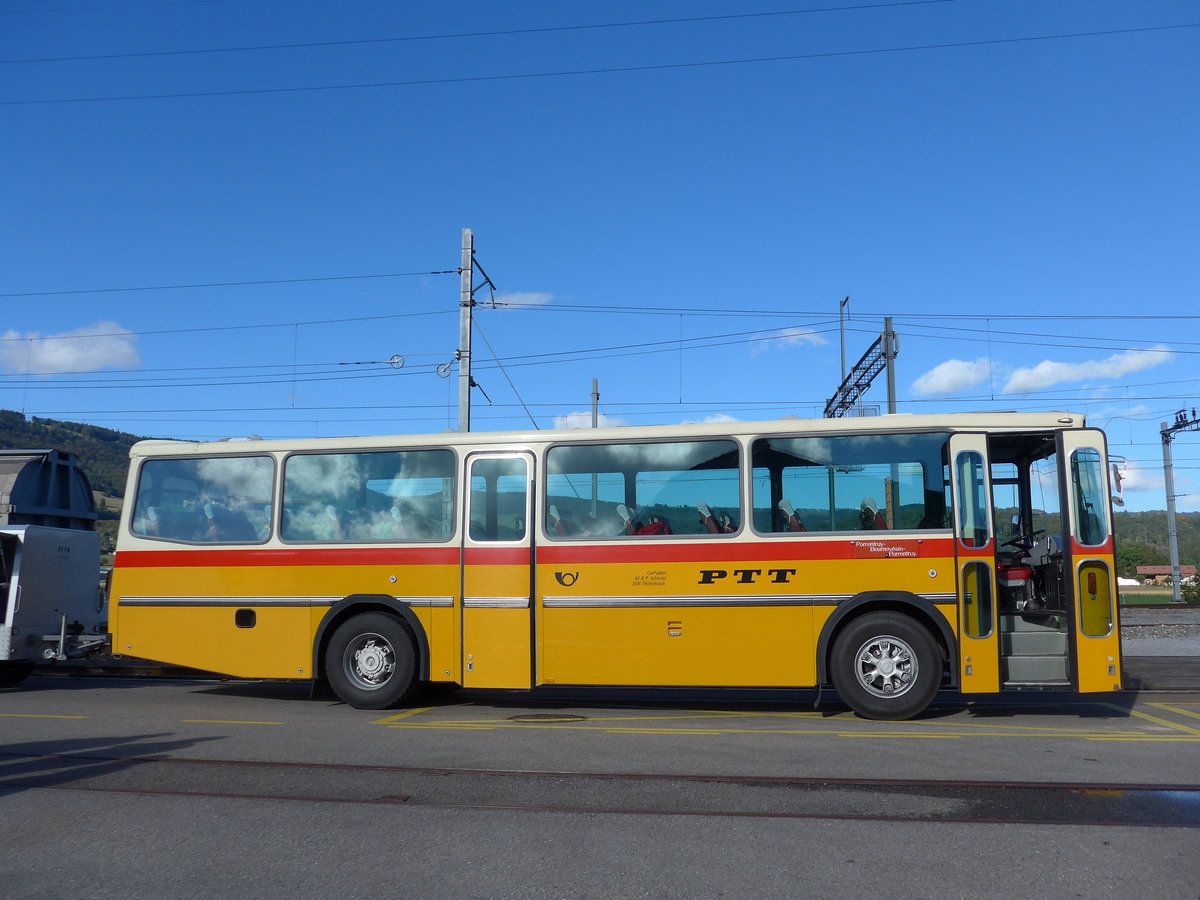 (175'396) - Schmid, Th�rishaus - BE 26'206 - Saurer/T�scher (ex P 24'244) am 2. Oktober 2016 beim Bahnhof Glovelier