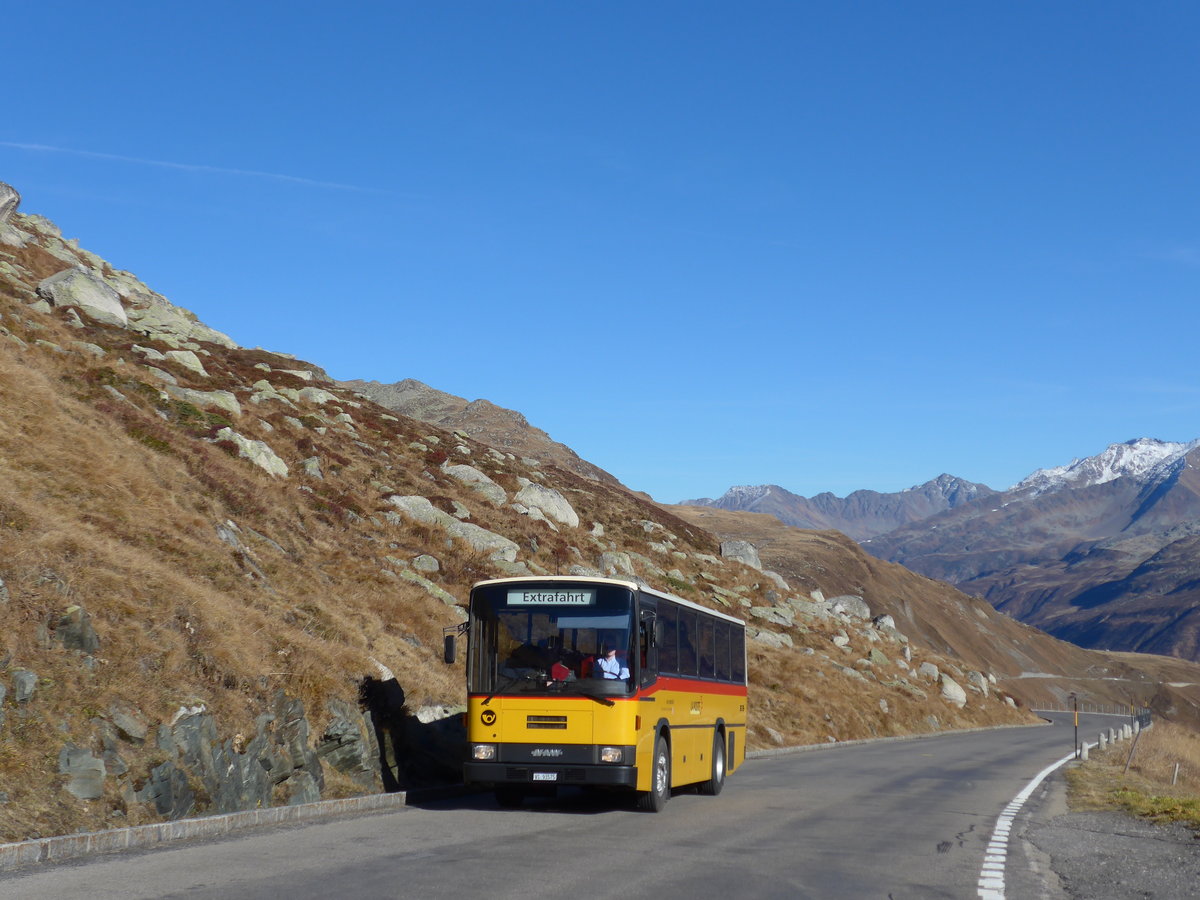 (176'424) - Oser, B�rchen - VS 93'575 - NAW/Lauber (ex Rey, Ayent) am 30. Oktober 2016 am Furkapass (Urnerseite)