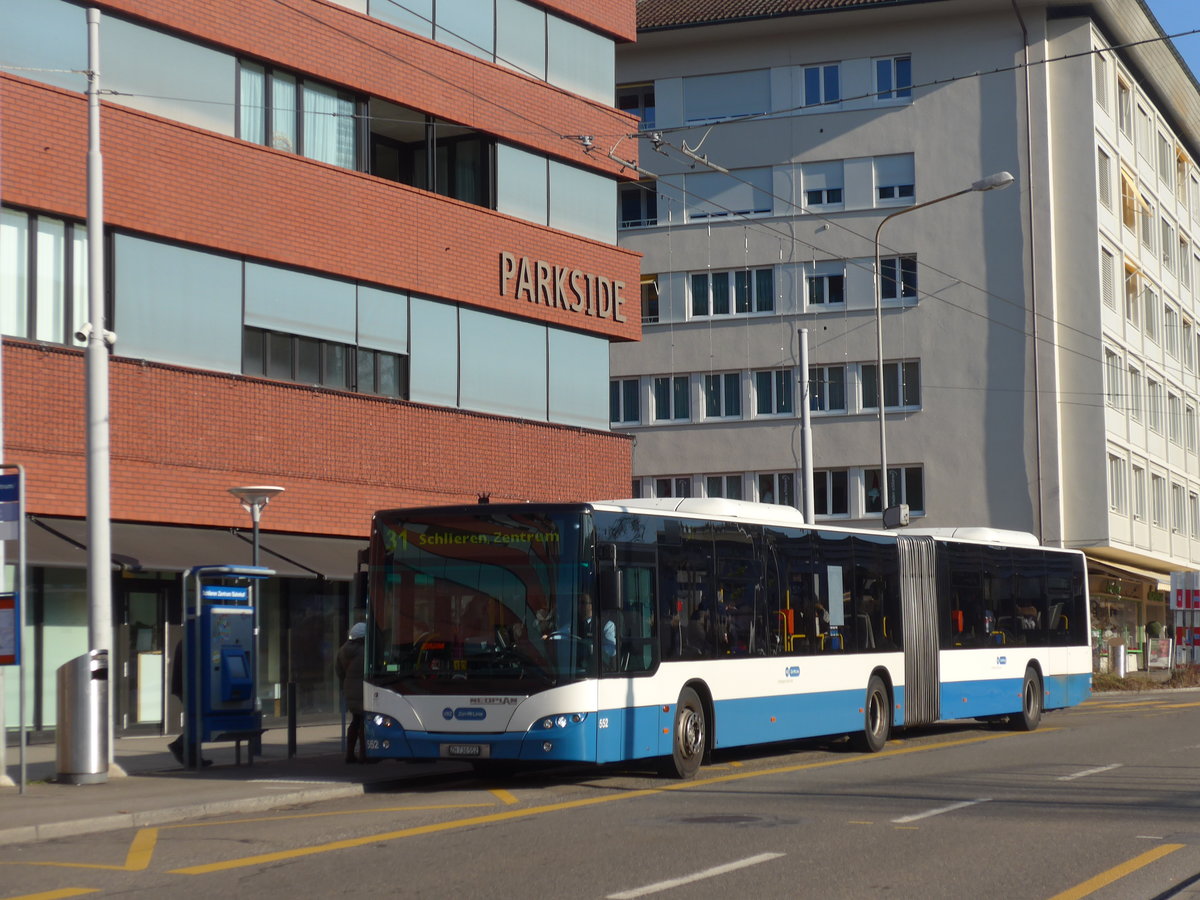 (176'948) - VBZ Z�rich - Nr. 552/ZH 730'552 - Neoplan am 6. Dezember 2016 in Schlieren, Zentrum/Bahnhof