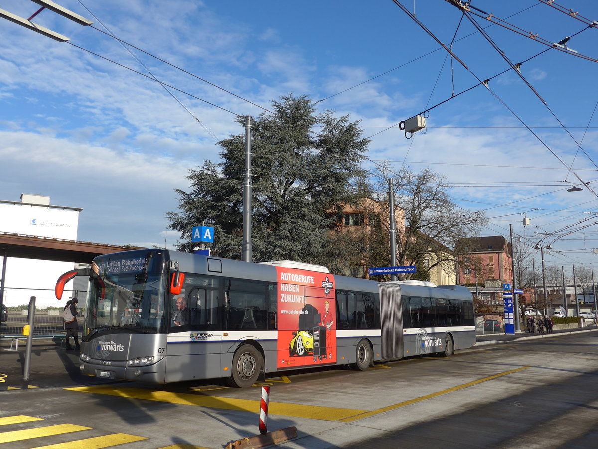 (177'150) - AAGR Rothenburg - Nr. 7/LU 212'796 - Solaris am 11. Dezember 2016 beim Bahnhof Emmenbr�cke S�d