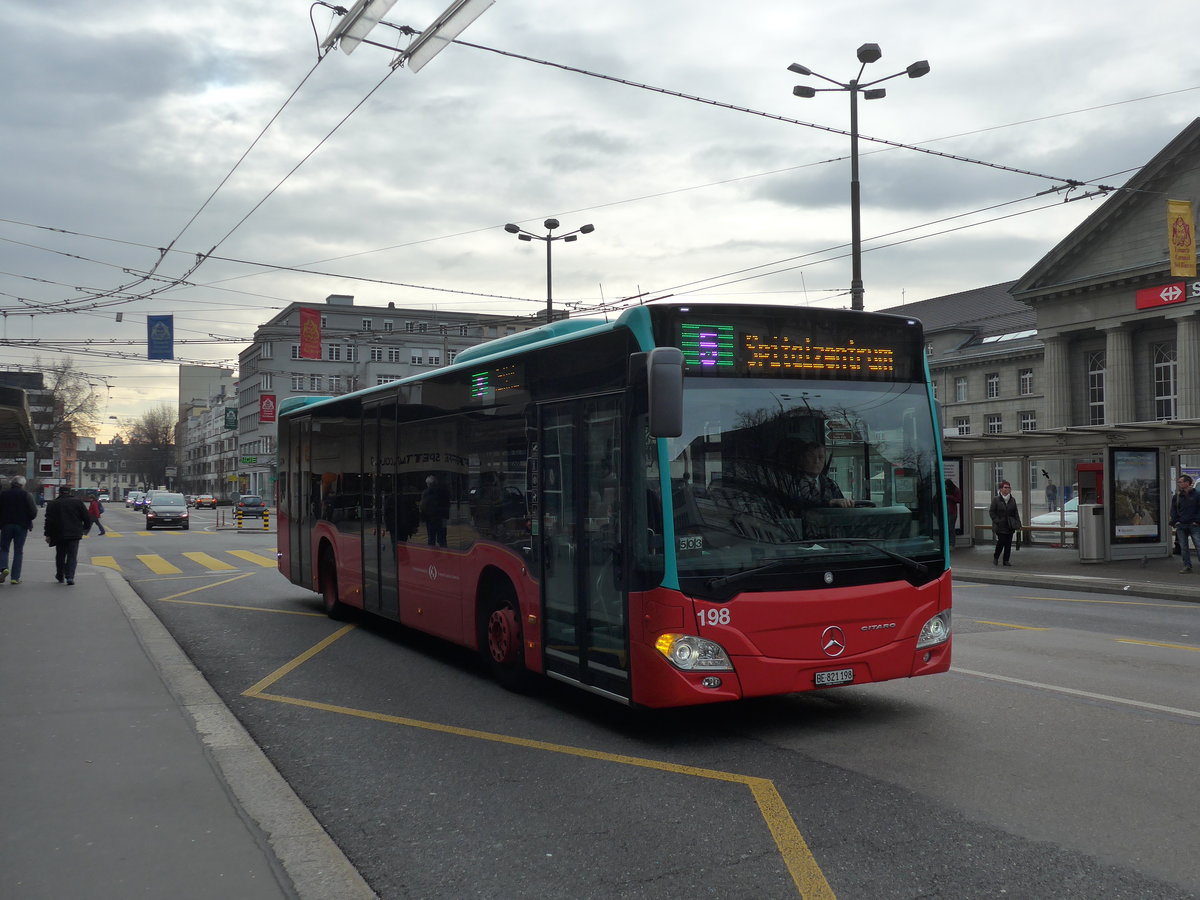 (178'771) - VB Biel - Nr. 198/BE 821'198 - Mercedes am 4. M�rz 2017 beim Bahnhof Biel
