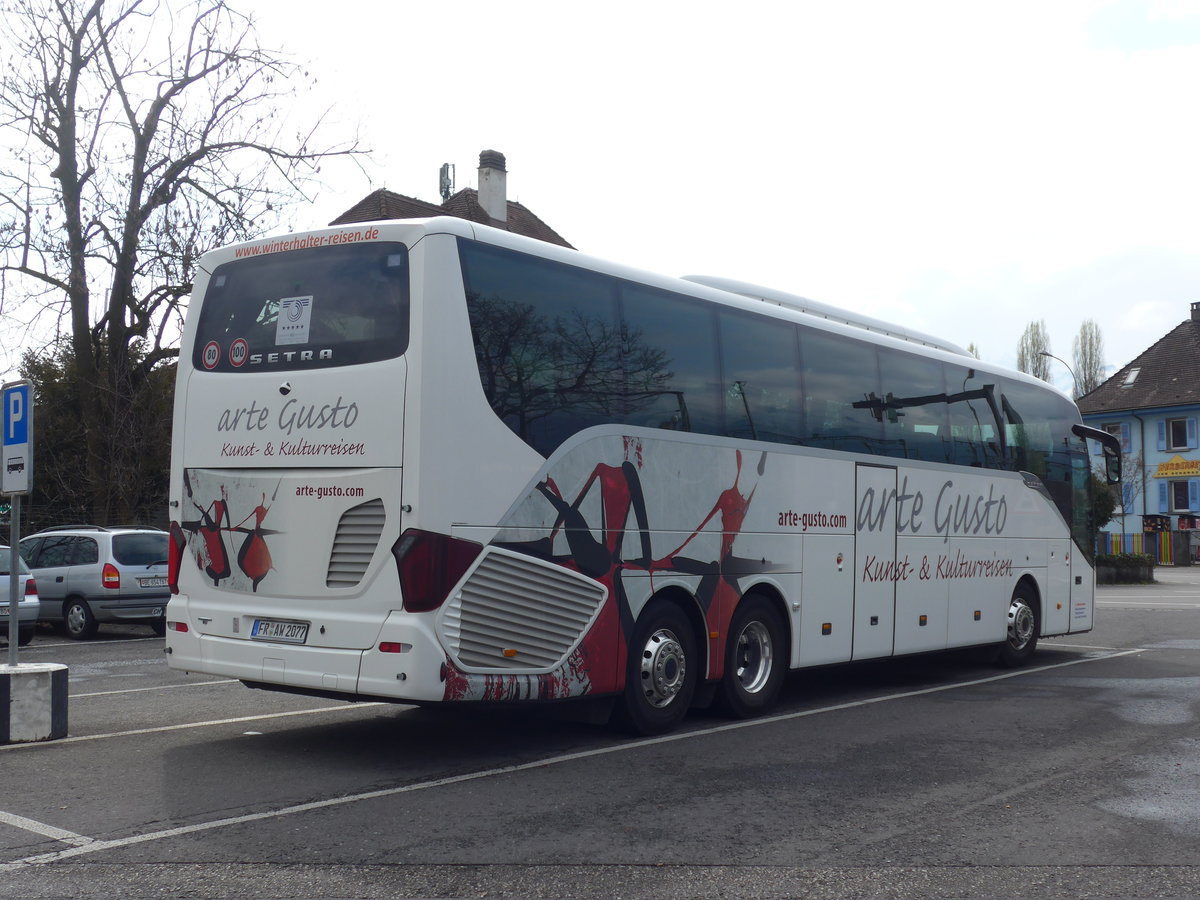 (179'362) - Aus Deutschland: Winterhalter, Oberried - FR-AW 2077 - Setra am 5. April 2017 in Thun, Seestrasse