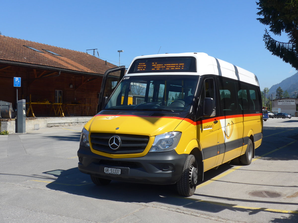 (179'591) - PostAuto Graub�nden - Nr. 1/GR 51'337 - Mercedes am 14. April 2017 beim Bahnhof Ilanz