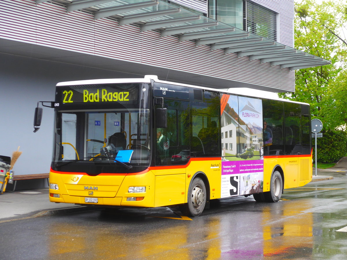 (179'981) - Gessinger, Bad Ragaz - GR 102'392 - MAN/G�ppel am 4. Mai 2017 beim Bahnhof Landquart