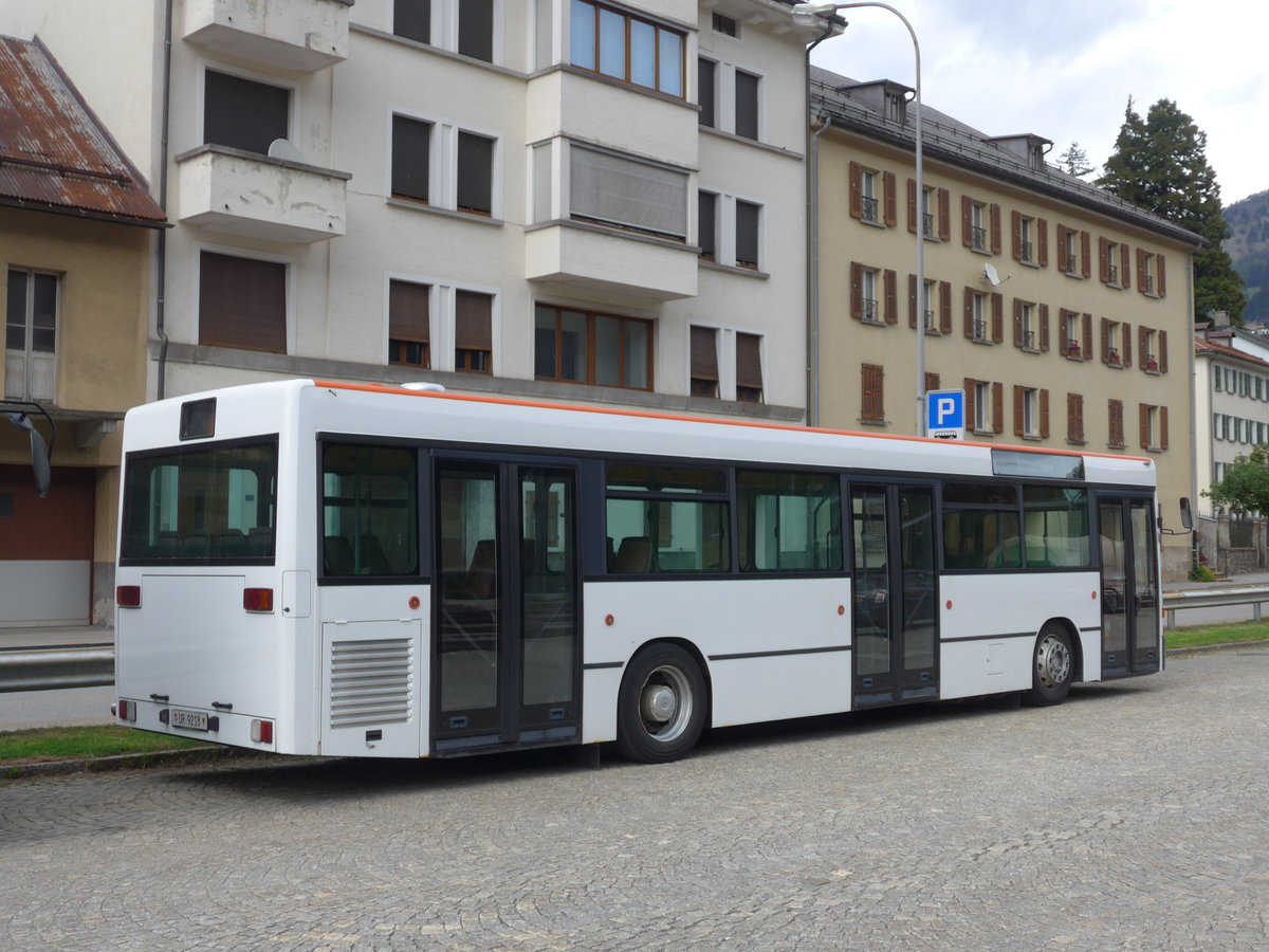 (180'657) - Meyer, G�schenen - UR 9218 - Mercedes (ex BSU Solothurn Nr. 65; ex BSU Solothurn Nr. 59) am 23. Mai 2017 beim Bahnhof Airolo