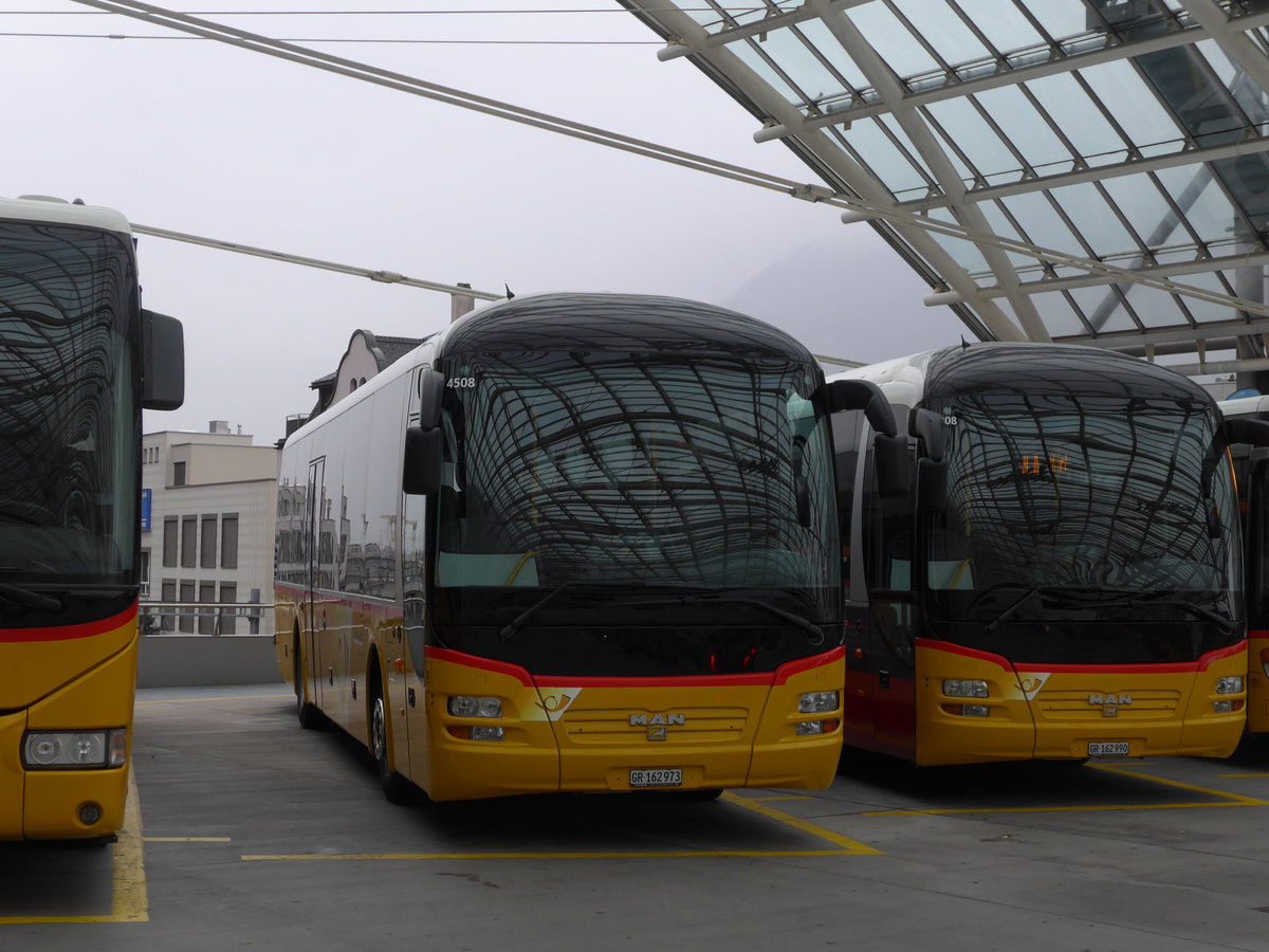 (182'237) - PostAuto Graub�nden - GR 162'973 - MAN am 24. Juli 2017 in Chur, Postautostation