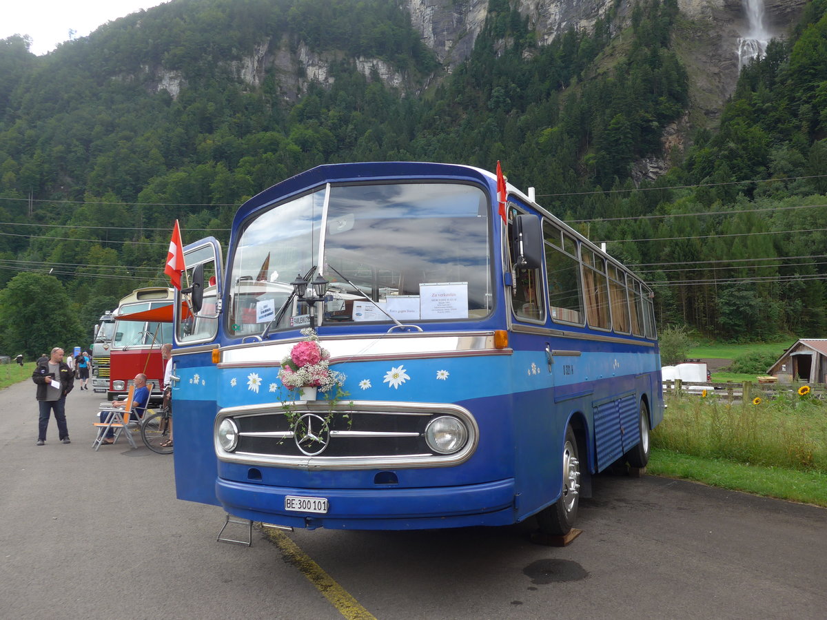 (183'581) - M�ller, Lenk - BE 300'101 - Mercedes am 19. August 2017 in Unterbach, Rollfeld