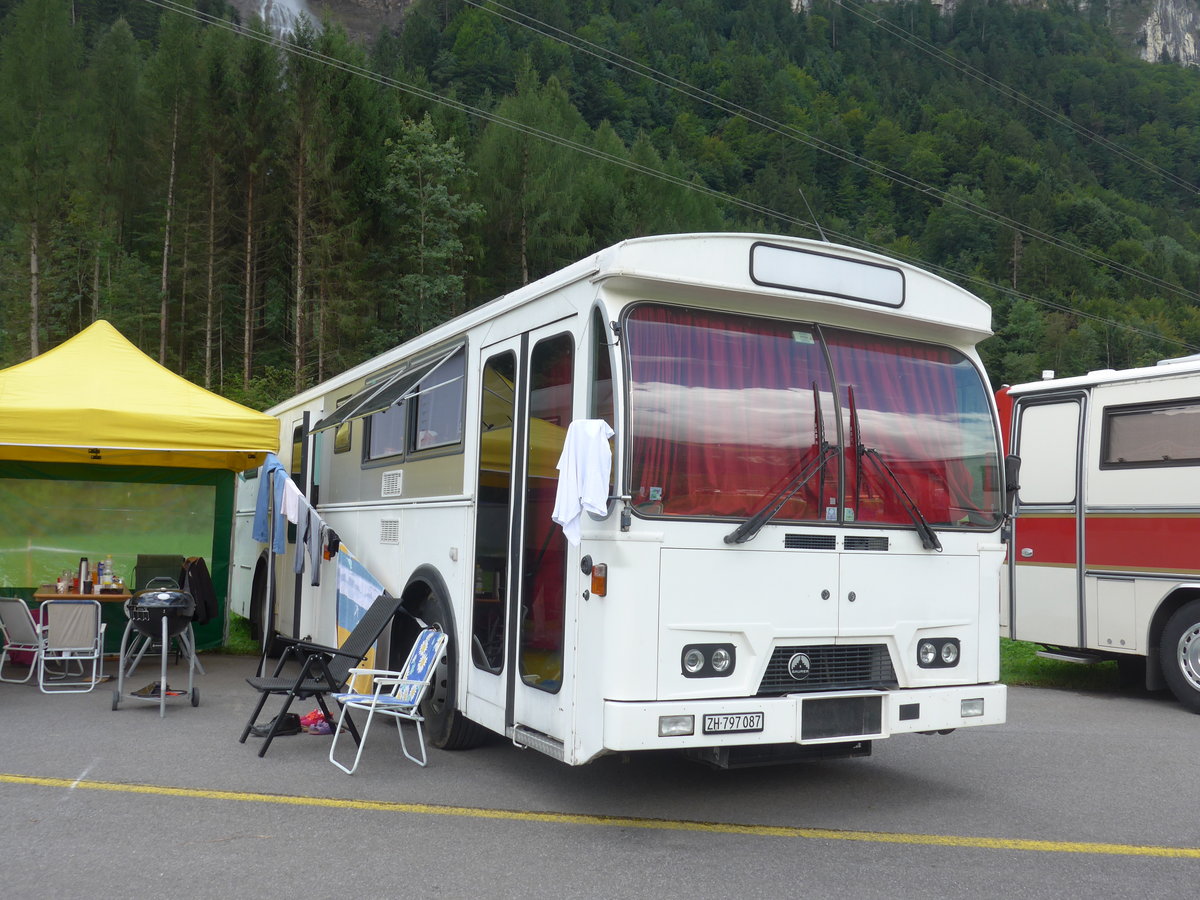 (183'615) - Leutwiler, Mettmenstetten - ZH 797'087 - Saurer/Hess (ex Bl�ttler, Maisprach; ex BGU Grenchen Nr. 12) am 19. August 2017 in Unterbach, Rollfeld