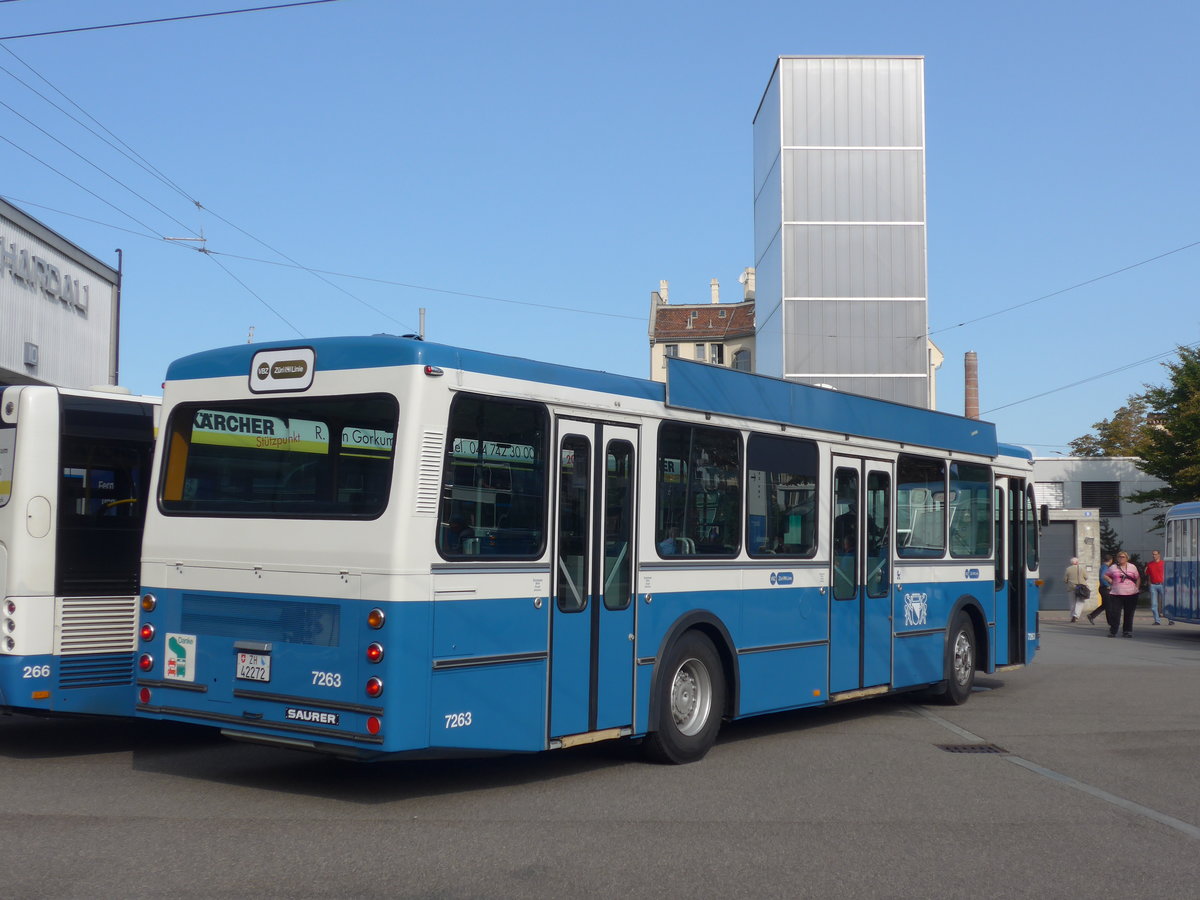 (183'669) - VBZ Z�rich - Nr. 7263/ZH 42'272 - Saurer/R&J (ex Nr. 473; ex Nr. 9017; ex Nr. 263) am 20. August 2017 in Z�rich, Garage Hardau