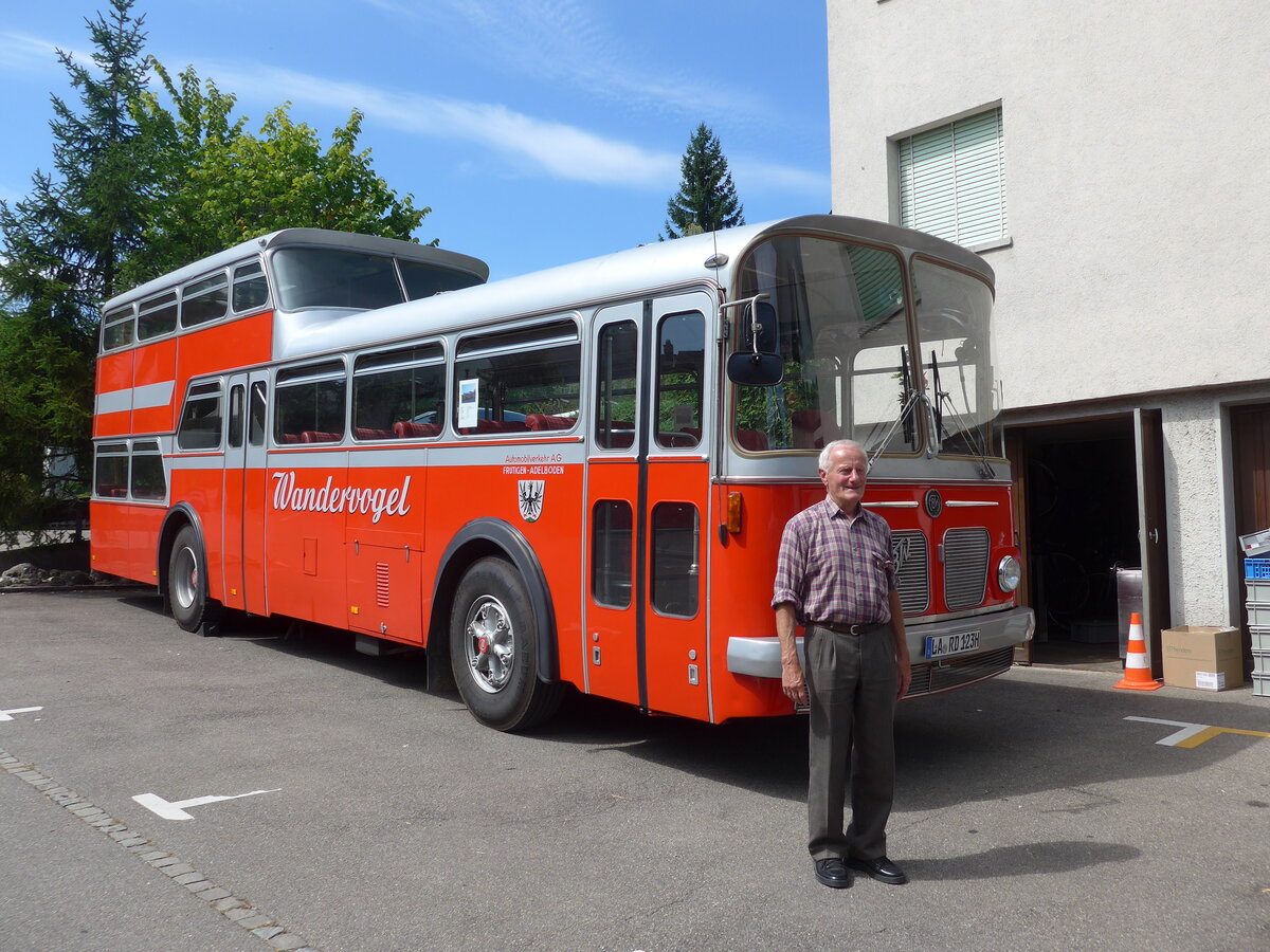 (183'925) - Aus Deutschland: Radlmeier, Ergoldsbach - LA-RD 123H - FBW/Vetter-R&J Anderthalbdecker (ex FRAM Drachten/NL Nr. 20; ex Wespe, Altst�tten; ex AFA Adelboden Nr. 4) am 23. August 2017 in Wetzikon, Restaurant Sternen