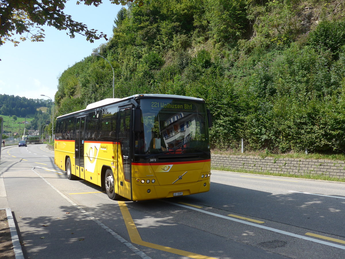 (184'502) - Amstein, Willisau - Nr. 1/LU 15'097 - Volvo (ex Untern�hrer, Romoos) am 26. August 2017 beim Bahnhof Wolhusen
