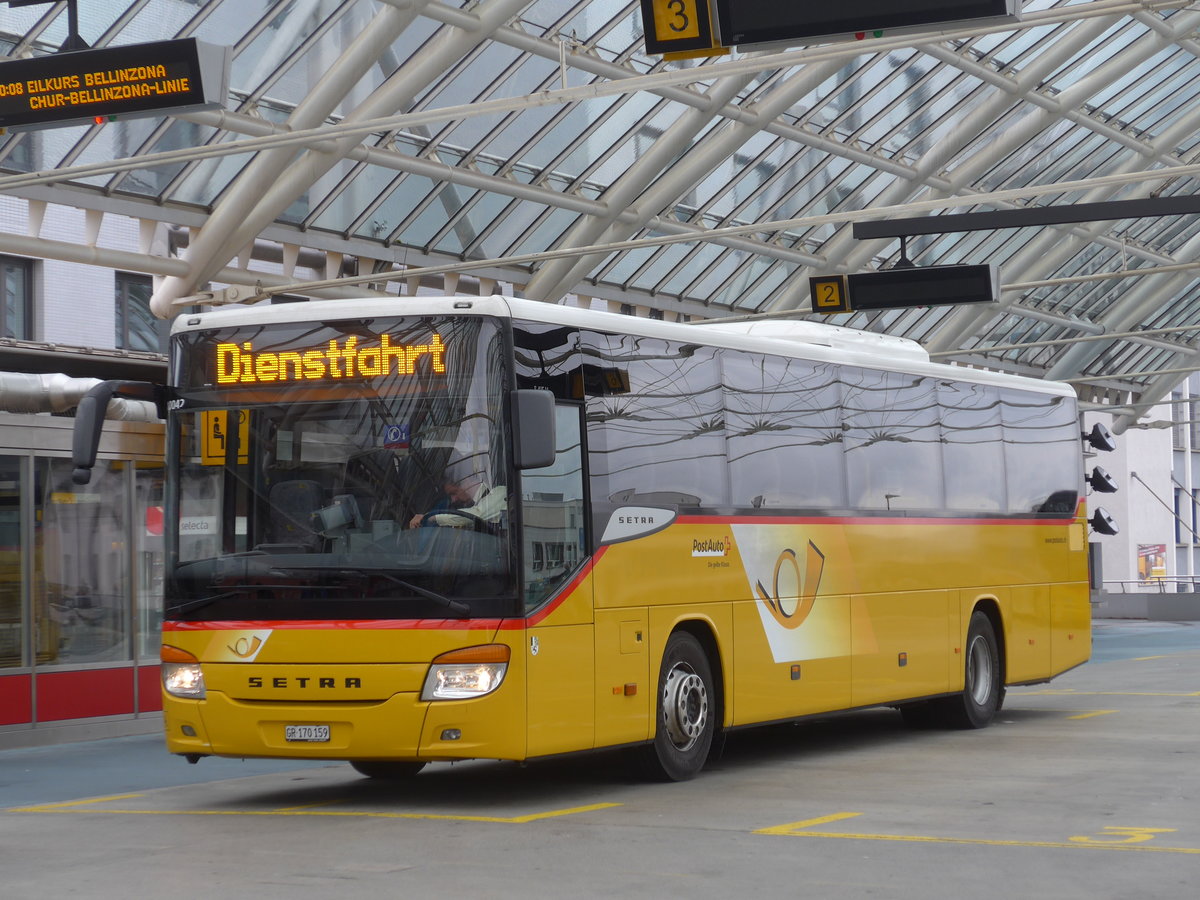 (184'797) - PostAuto Graub�nden - GR 170'159 - Setra am 16. September 2017 in Chur, Postautostation