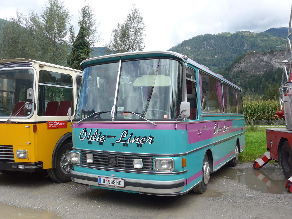 (185'019) - Aus Oesterreich: W�stner, Bezau - B 999 HO - Setra am 16. September 2017 in Cazis, B�ndner Arena