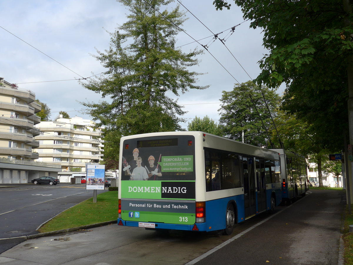 (185'152) - VBL Luzern - Nr. 313 - Lanz+Marti/Hess Personenanh�nger am 18. September 2017 in Luzern, Hirtenhof