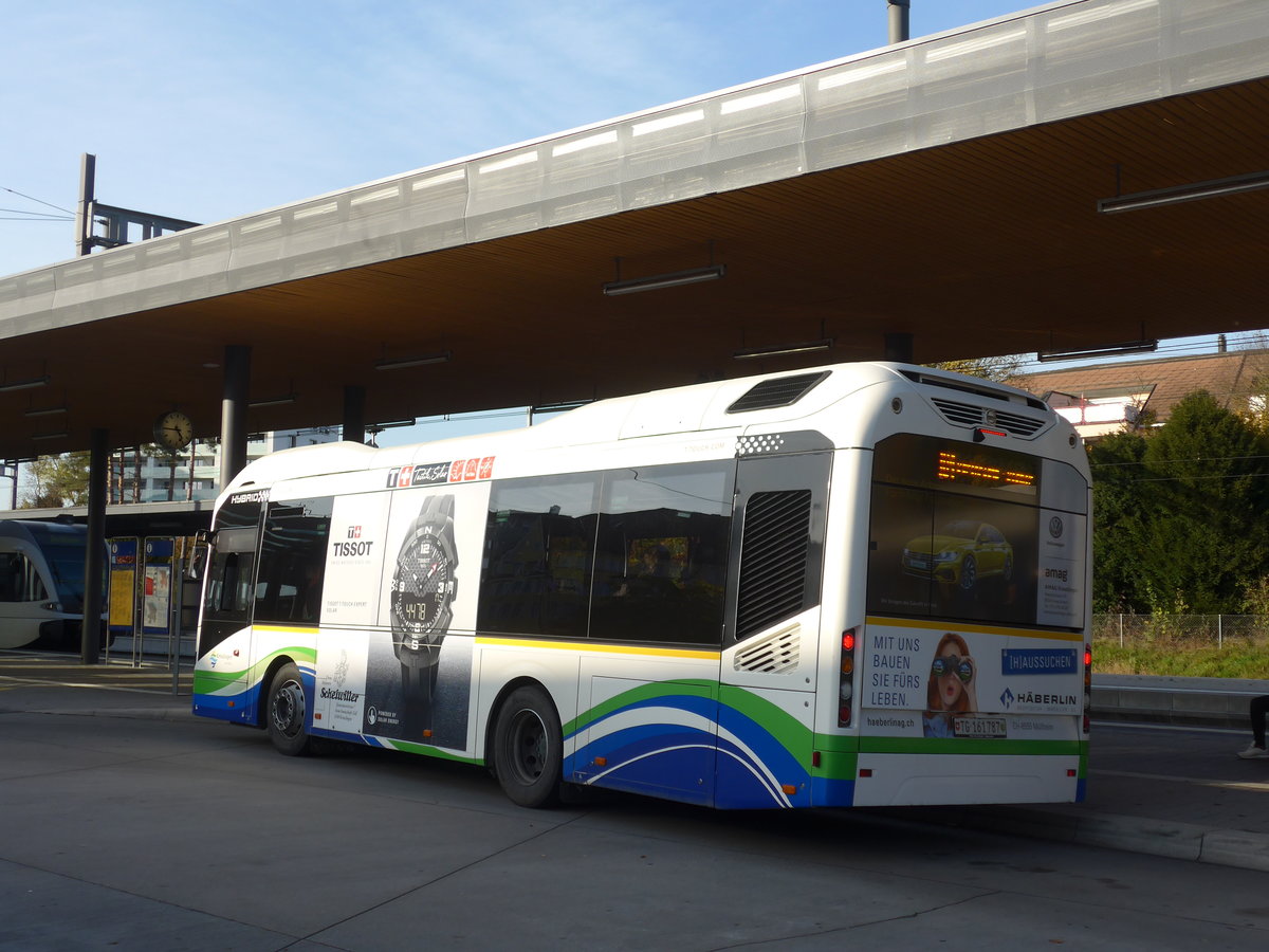 (185'961) - SBK Kreuzlingen - Nr. 87/TG 161'787 - Volvo am 19. Oktober 2017 beim Bahnhof Kreuzlingen