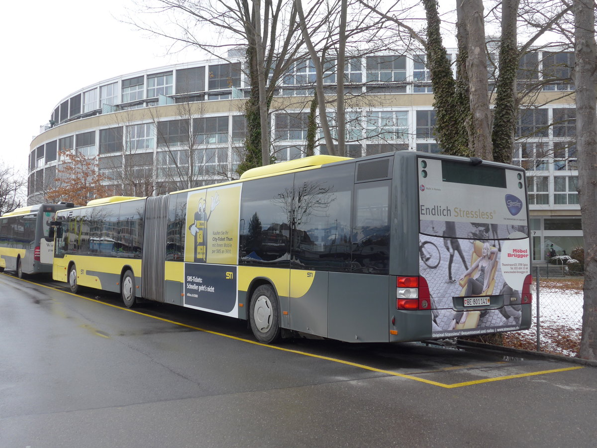 (187'019) - STI Thun - Nr. 141/BE 801'141 - MAN am 17. Dezember 2017 bei der Schiffl�ndte Thun
