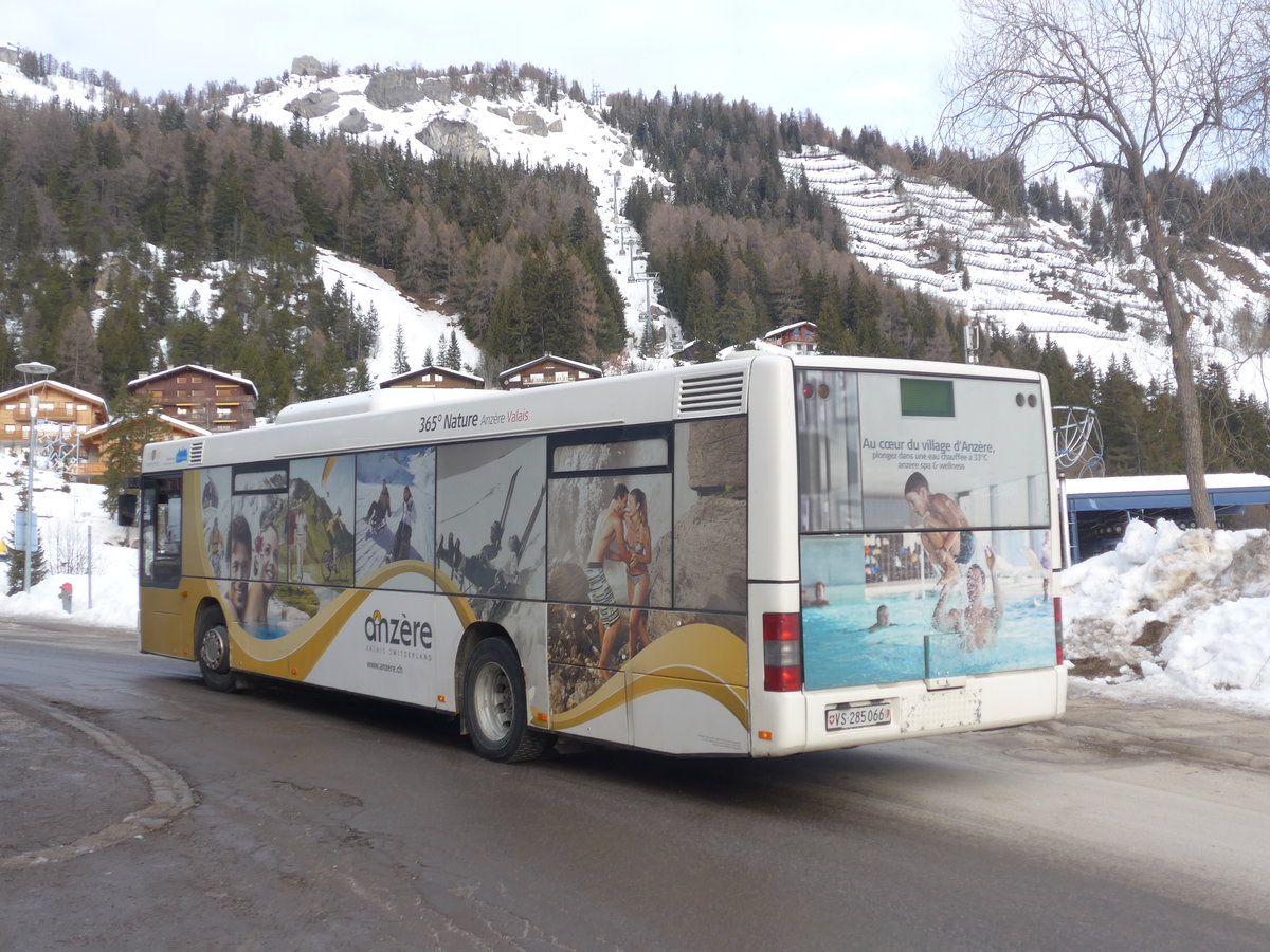 (187'913) - Buchard, Leytron - Nr. 91/VS 285'066 - MAN (ex AAGL Liestal Nr. 74; ex AAGL Liestal Nr. 66) am 14. Januar 2018 in Anz�re, T�l�cabine