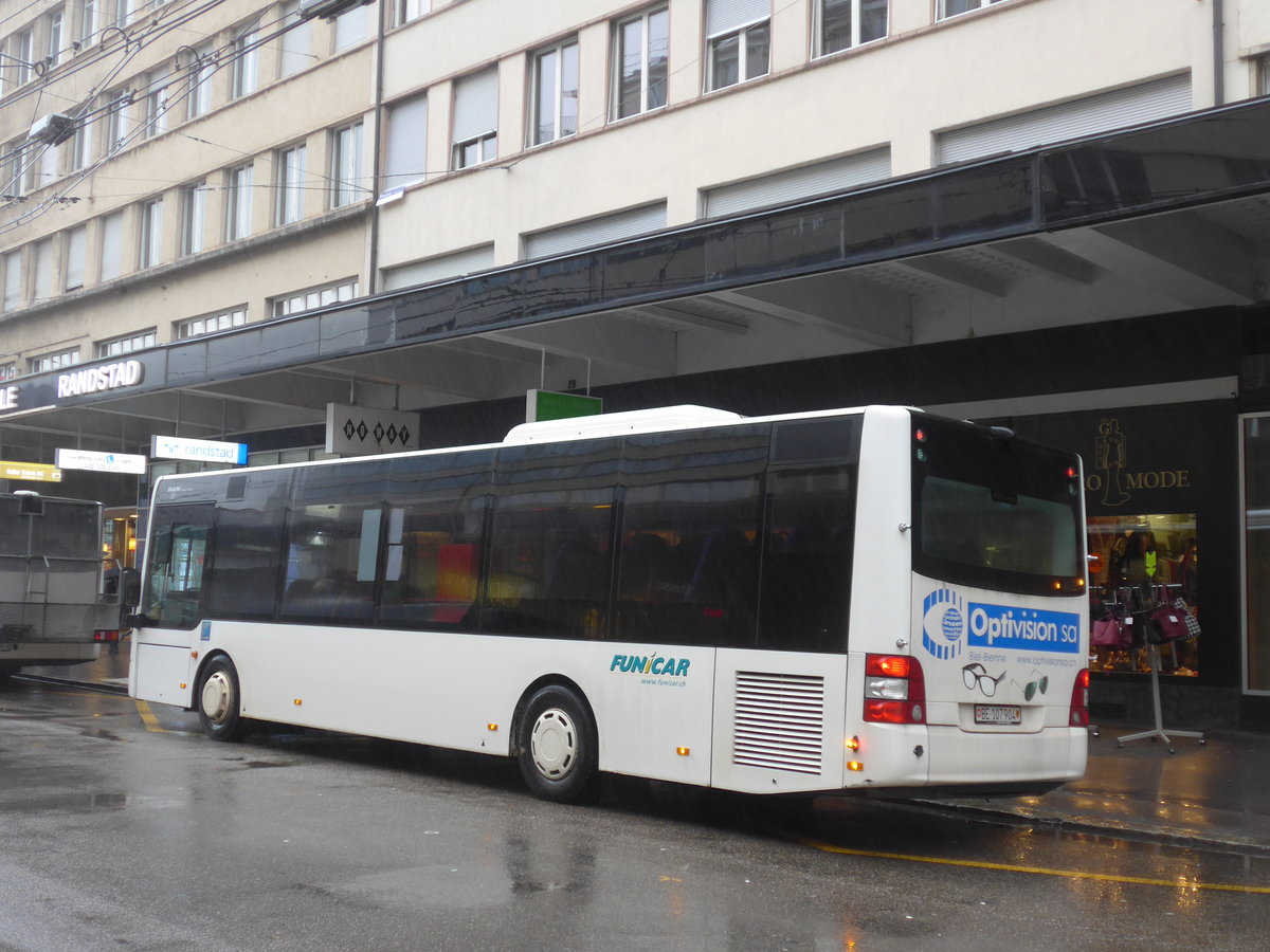 (188'738) - Funi-Car, Biel - Nr. 4/BE 107'904 - MAN/G�ppel am 15. Februar 2018 beim Bahnhof Biel