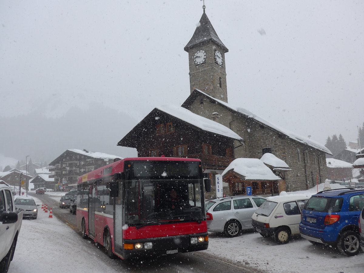 (188'996) - T�l�morgins, Morgins - VS 410'452 - MAN/Berkhof (ex Dysli, Bern Nr. 467; ex Bernmobil, Bern Nr. 452) am 3. M�rz 2018 in Morgins, Verkehrsb�ro