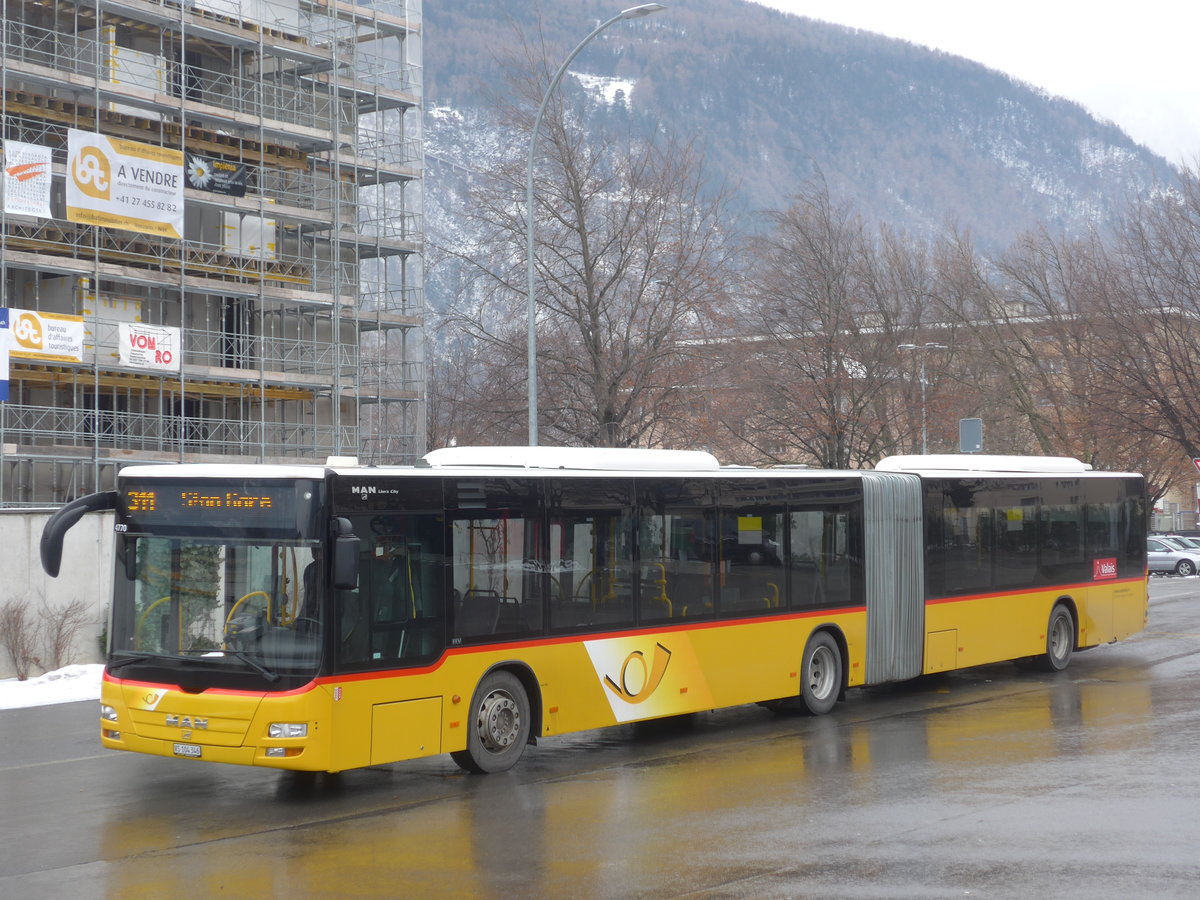 (189'025) - Buchard, Leytron - VS 104'346 - MAN (ex Nr. 160) am 3. M�rz 2018 beim Bahnhof Martigny