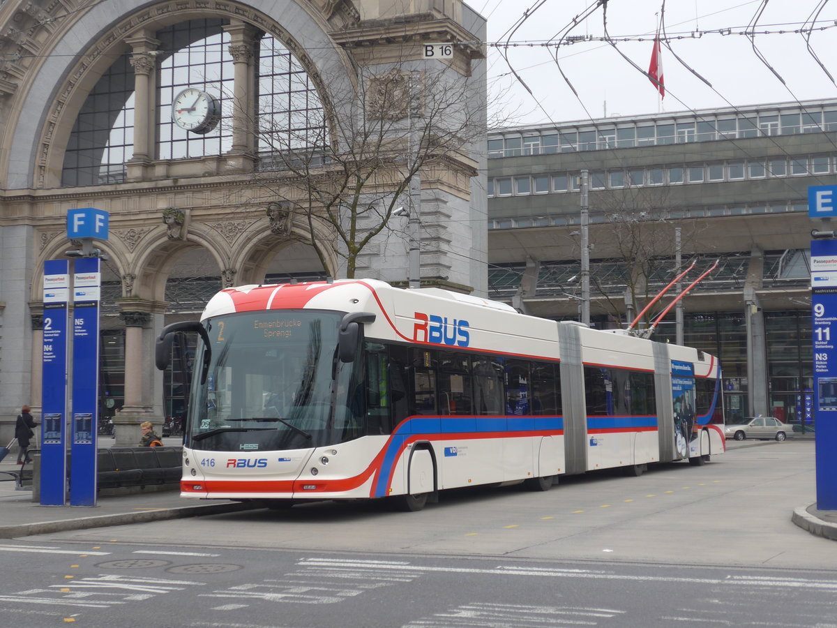 (189'300) - VBL Luzern - Nr. 416 - Hess/Hess Doppelgelenktrolleybus am 17. M�rz 2018 beim Bahnhof Luzern