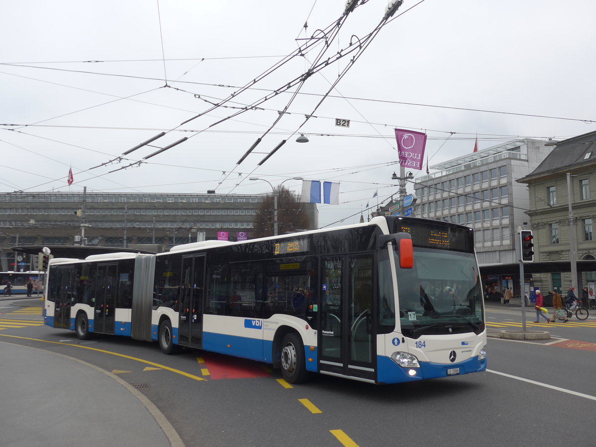 (189'394) - VBL Luzern - Nr. 184/LU 15'006 - Mercedes am 17. M�rz 2018 beim Bahnhof Luzern