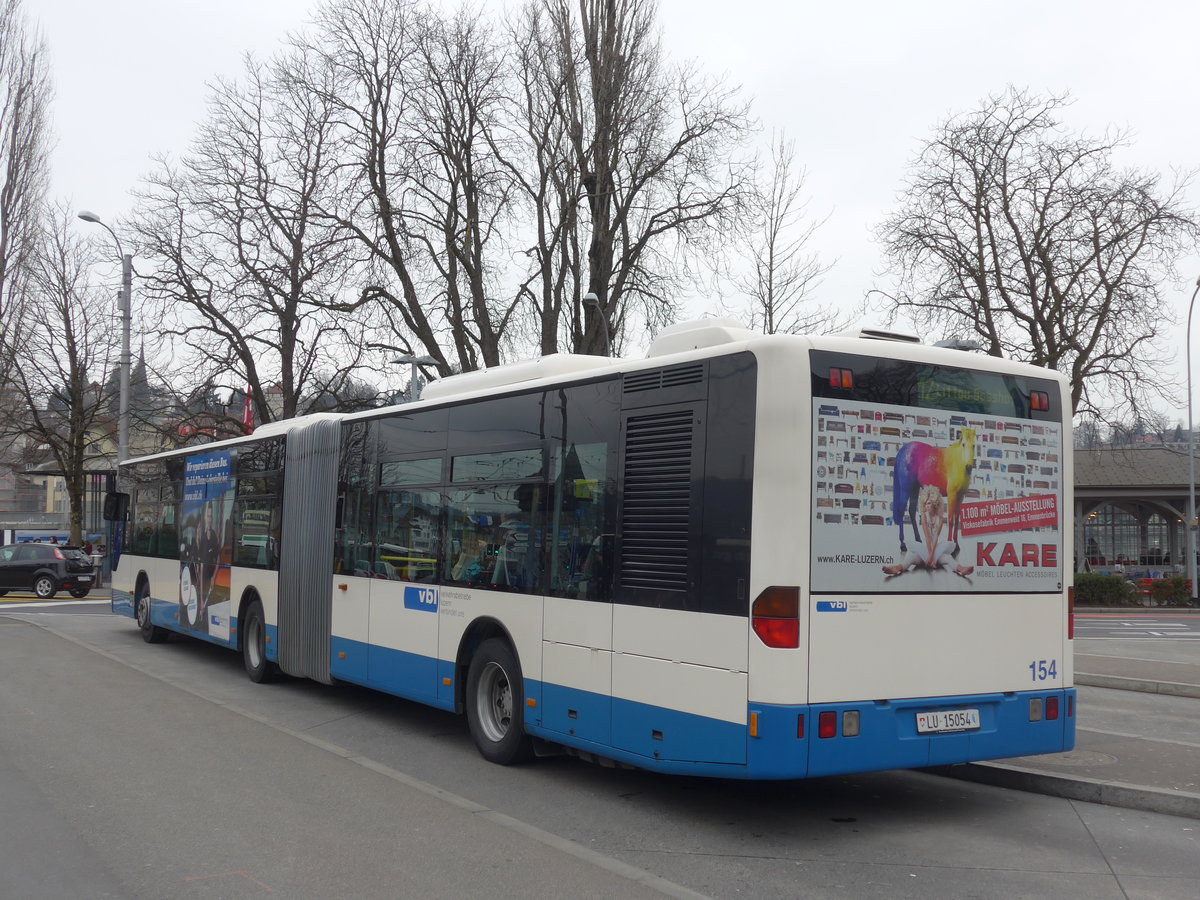 (189'411) - VBL Luzern - Nr. 154/LU 15'054 - Mercedes am 17. M�rz 2018 beim Bahnhof Luzern